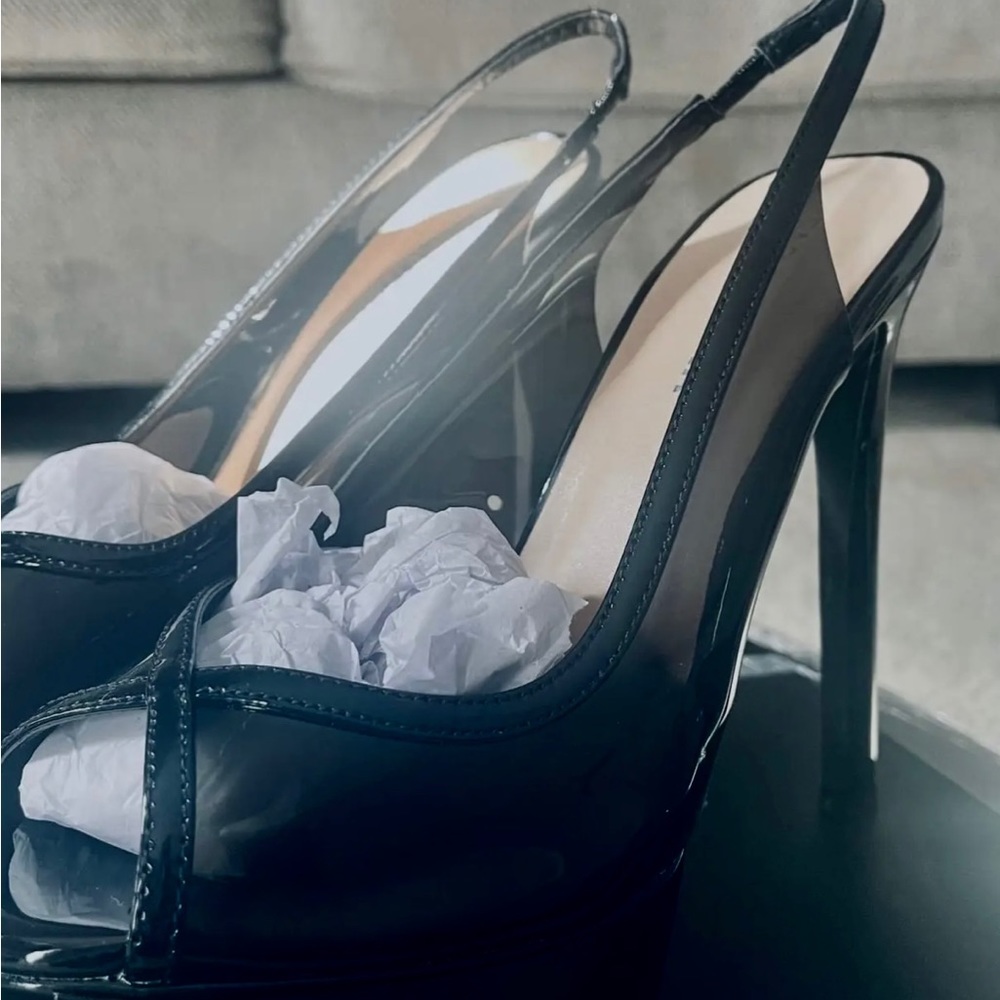 Brand new Fashion Nova Heels - Picture 2 of 4